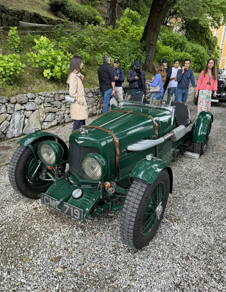 Larusmiani invita a Satine a Fuoriconcorso en el lago de Como