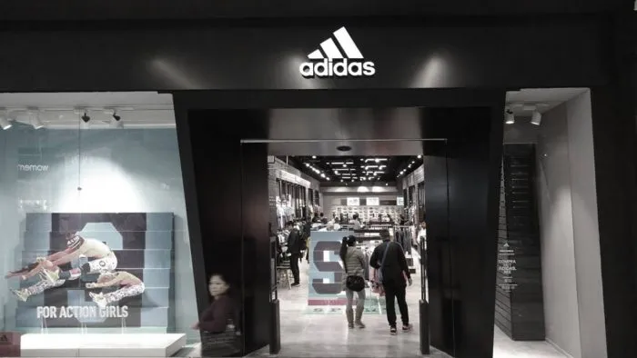 Novo conceito Adidas México da Satine