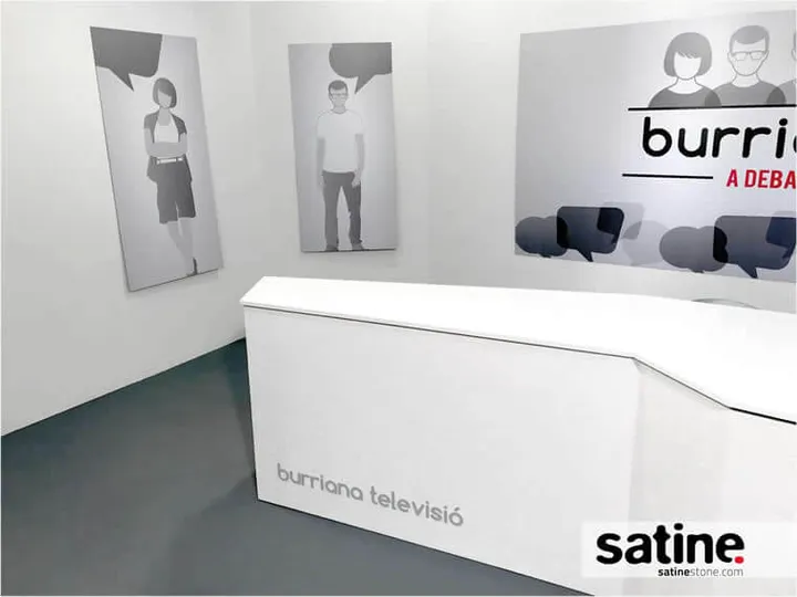 Satine melhora as instalações da Burriana TV